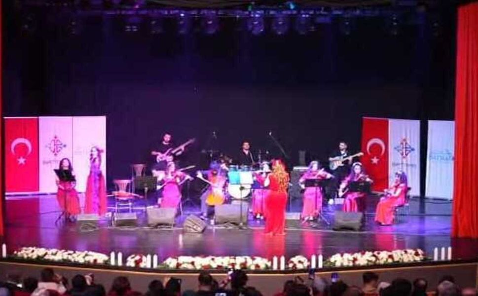 Batman’da Yeşilçam Rüzgarı: Senfonik Notalarla Geçmişe Yolculuk