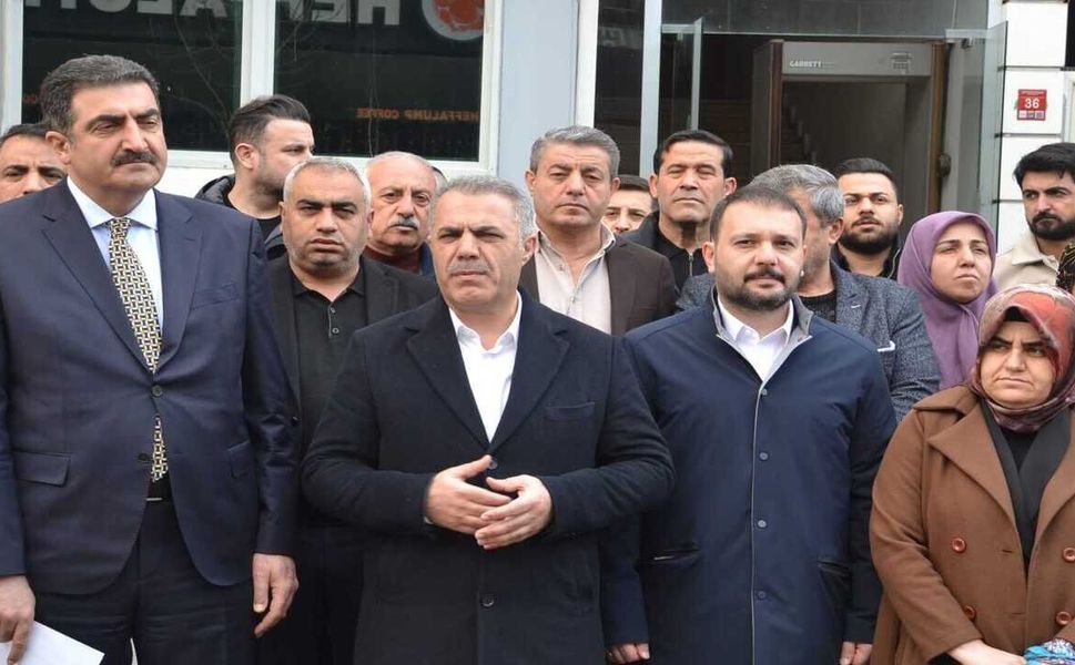 AK Parti Batman’dan 28 Şubat Çıkışı: "Bu Zihniyet Milli Değerlerimize Kurulmuş Bir Pusudur"