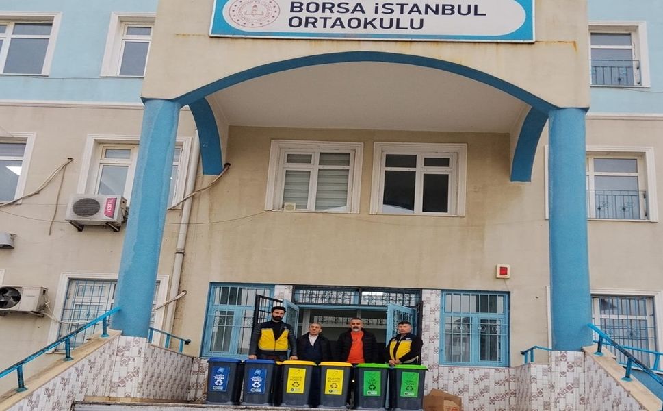 Batman’ın Geleceği İçin Dev Adım: Binlerce Geri Dönüşüm Kutusu Şehre Dağıtılıyor