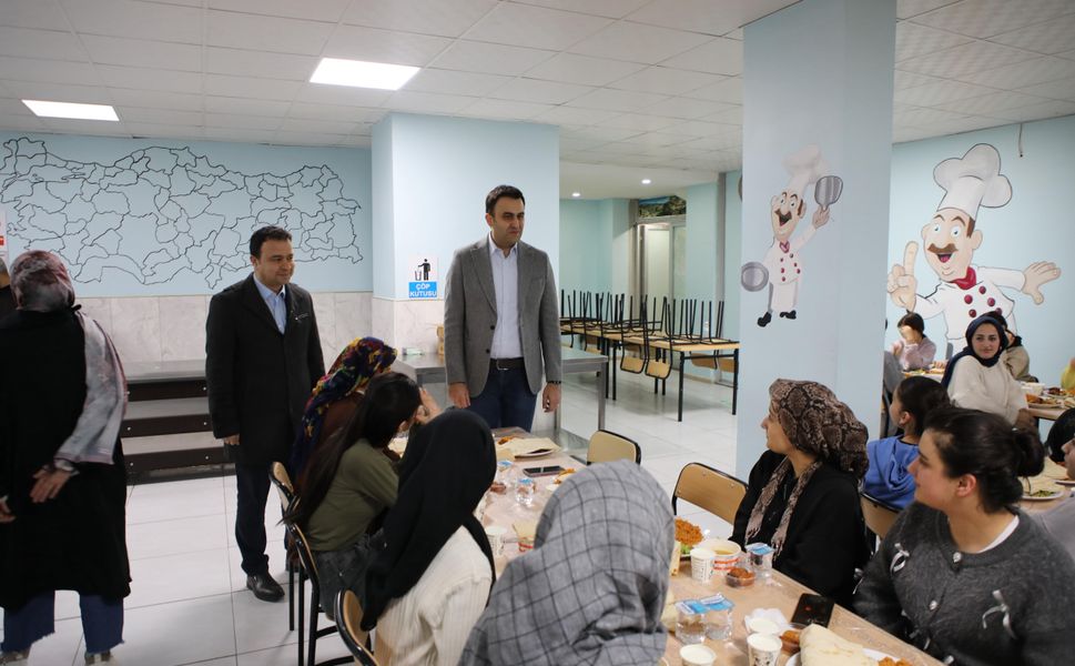 Kaymakam İmrak Öğrencilerle İftarda Buluştu