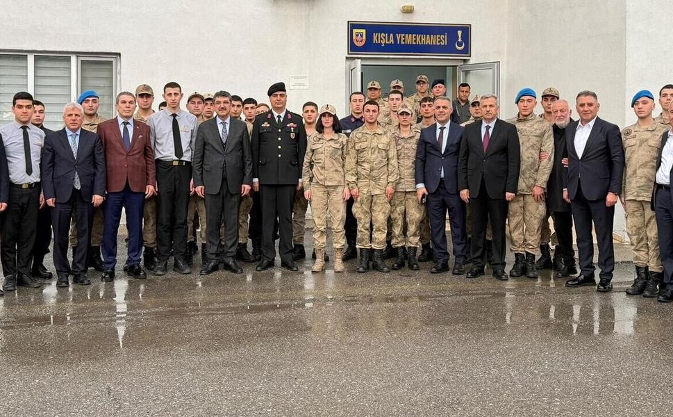 Nasıroğlu ve Şansi'den Bayramda Tam Mesai