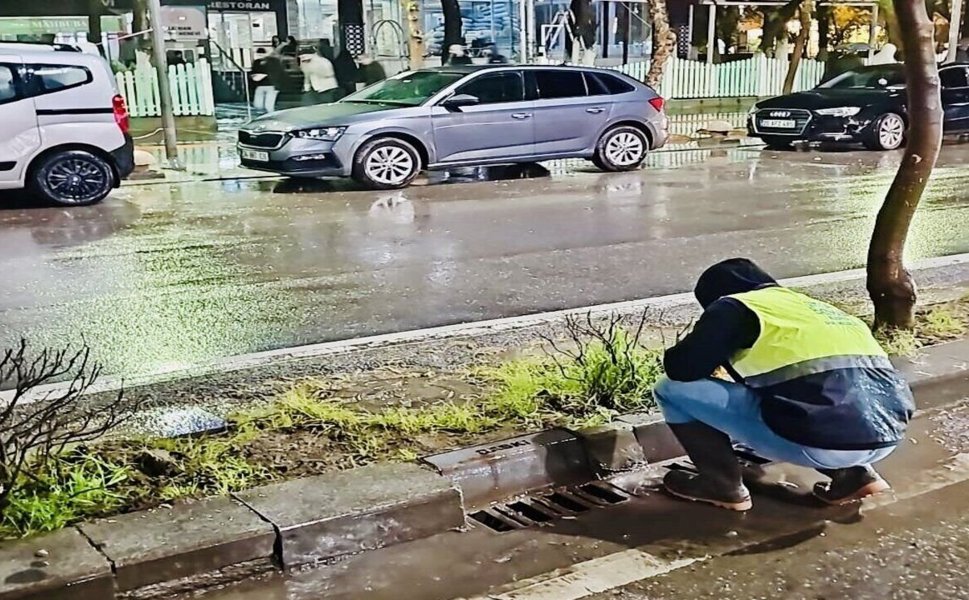 Batman’da Belediye Ekipleri Sel Riskine Karşı Sahada