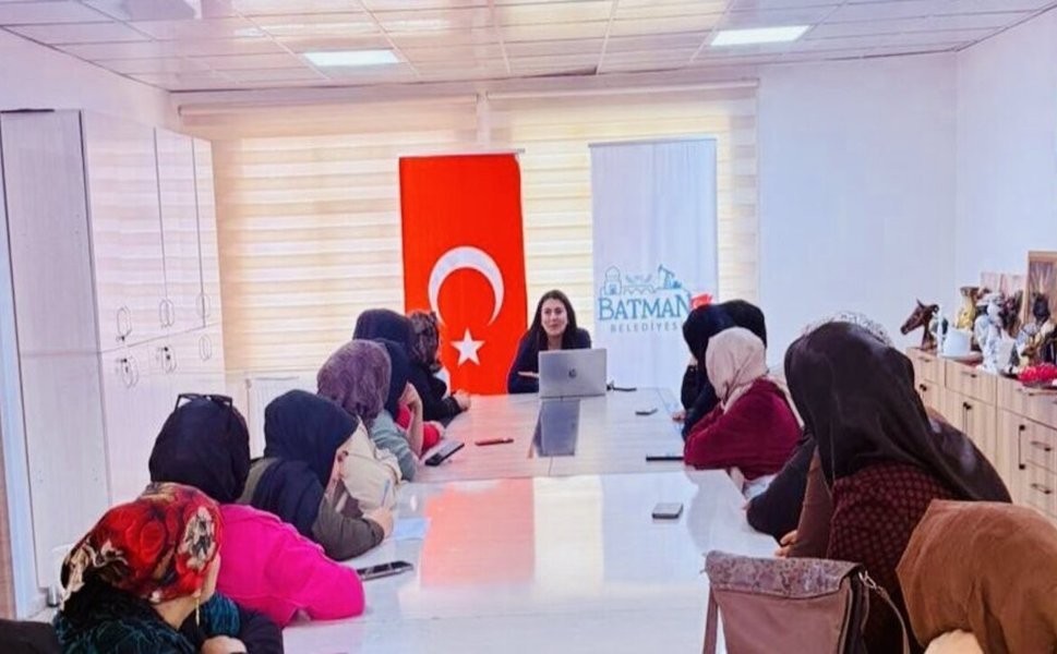 Batmanlı Kadınlar Evlilikte İletişimi Uzmanından Öğrendi