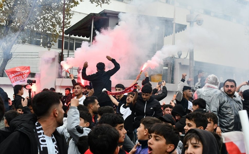 Batman Petrolspor Şampiyon