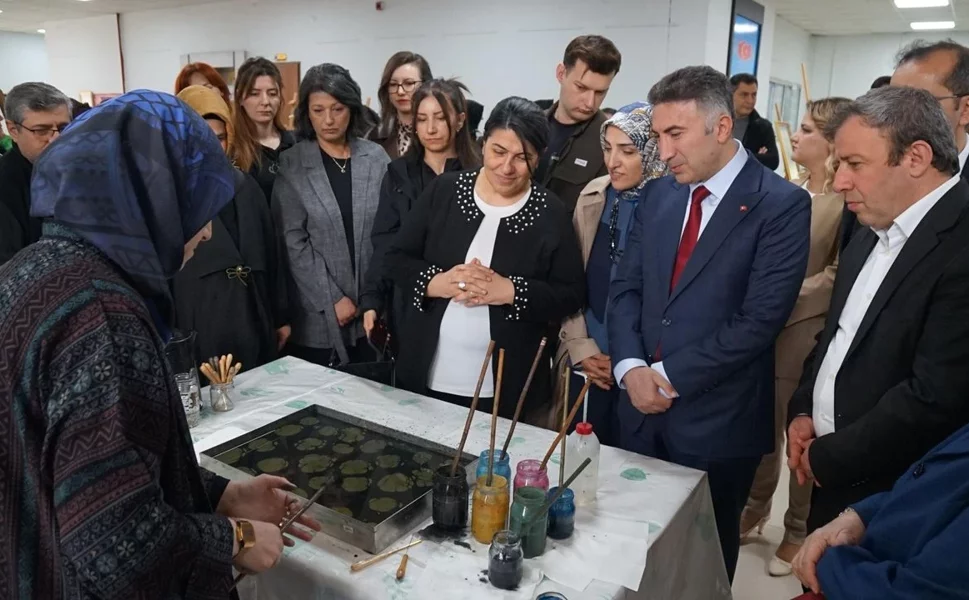 Batman’da Sanatın Kalbi "Nakş-ı Aşk" Sergisinde Atıyor