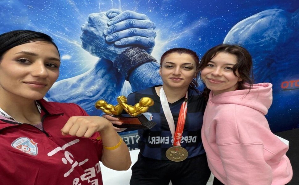 DEPSAŞ Kadın Takımı Türkiye'nin Zirvesinde