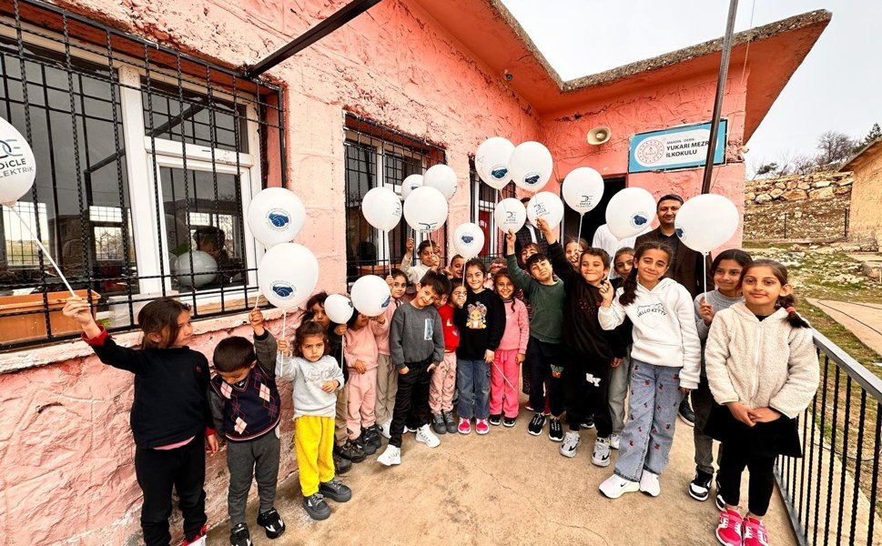 Dicle Elektrik’ten Eğitime Gönüllü Destek