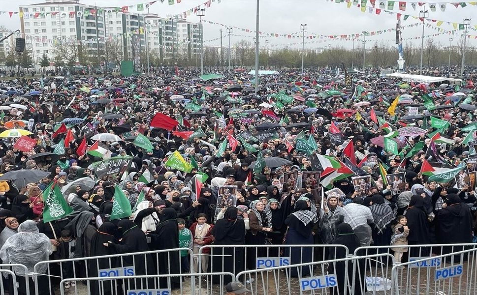 Diyarbakır'da 'Mevlid-i Nebi' Coşkusu