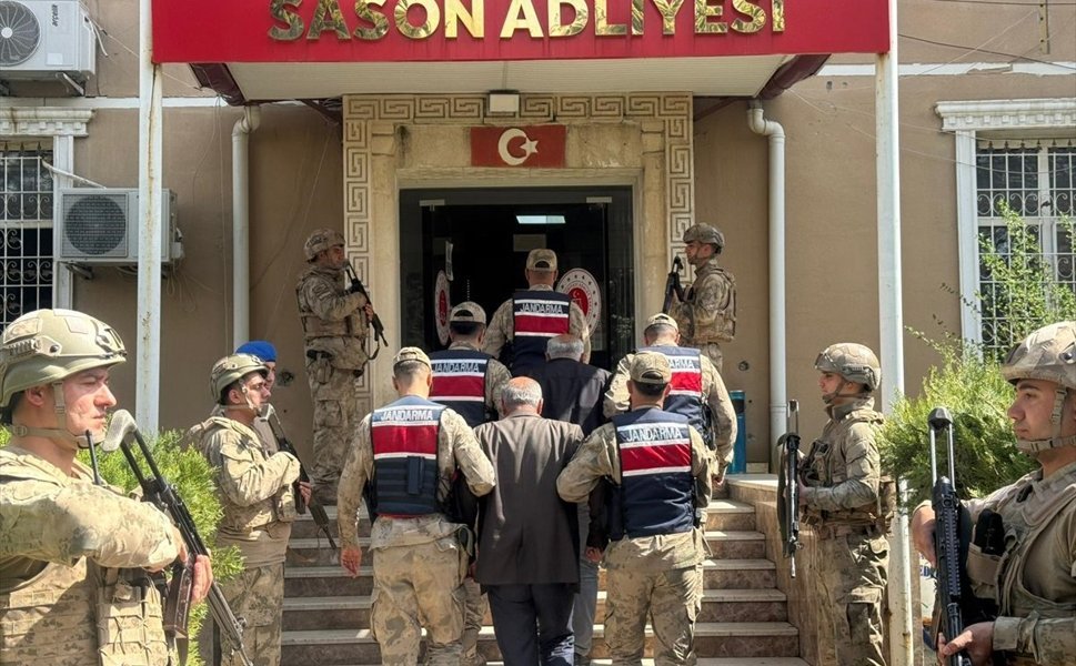 Sason’da Jandarmadan Kaçak Silah Operasyonu: 2 Kişi Tutuklandı