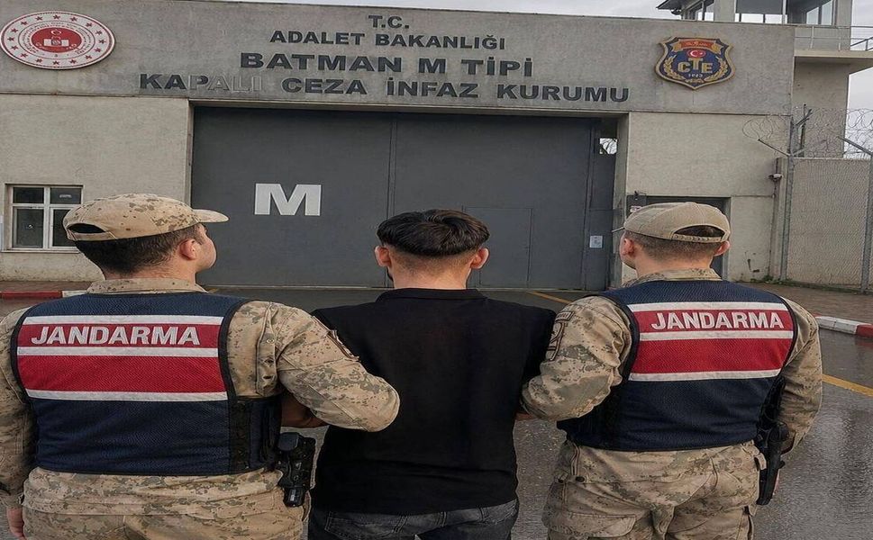 Beşiri’de Ticari Takside Skunk Yakalandı