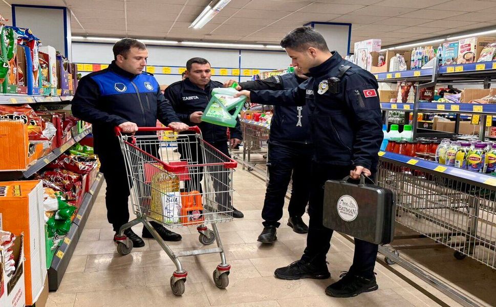 Batman Belediyesi'nden Bayram Öncesi Gıda Operasyonu: 6 İş Yerine Cezai İşlem Uygulandı