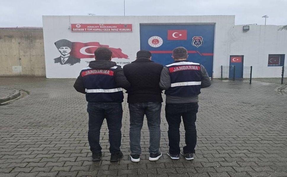 Batman'da 14 Yıl Kesinleşmiş Cezası Olan Firari Yakalandı