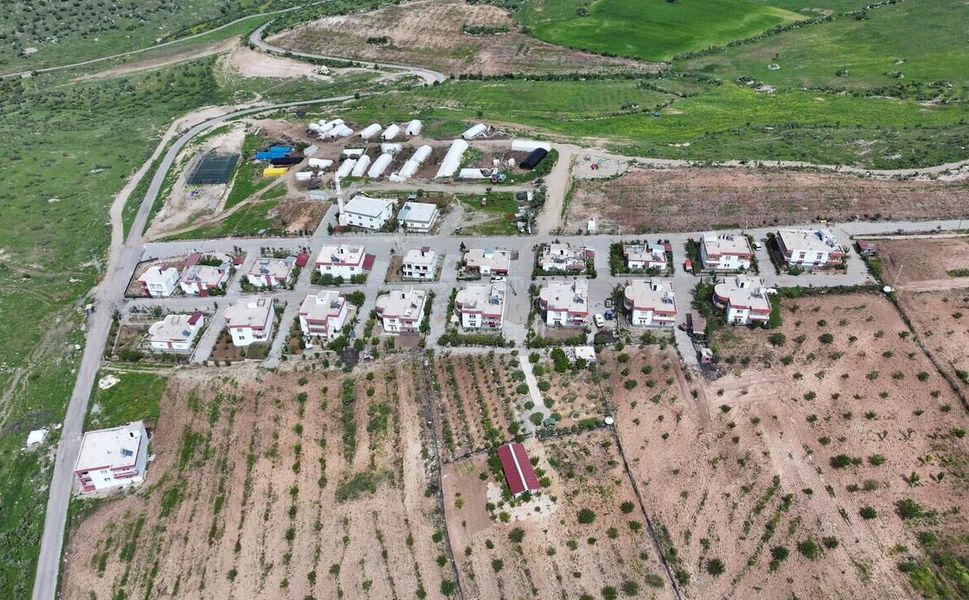 Hasankeyf'te 1500 Meyve Fidanı Toprakla Buluştu