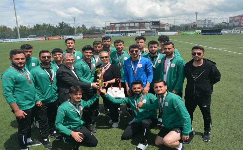 Güneydoğu’nun Yıldız Futbolcuları Batman’da Buluştu