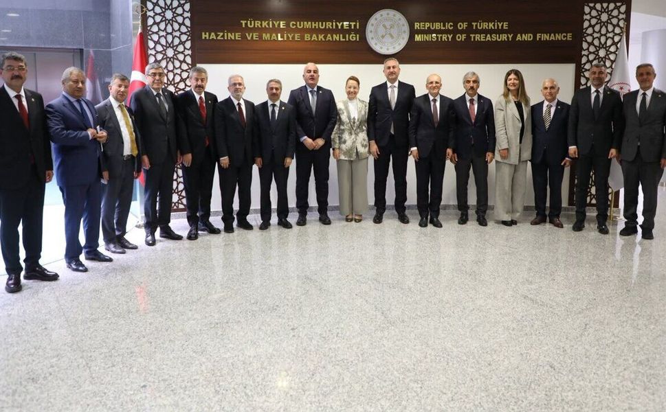Doğulu Vekiller Bakan Mehmet Şimşek ile Bir Araya Geldi