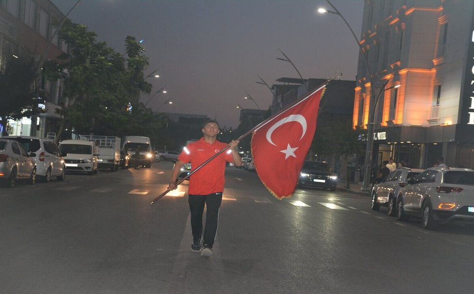 Batman’da 15 Temmuz Bayrak Koşusu Coşkusu