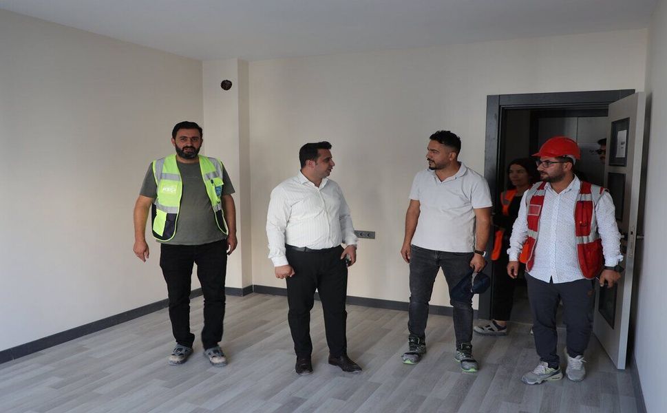 Kaymakam Böyük, Hasankeyf TOKİ Konutları İnşaatında İncelemelerde Bulundu