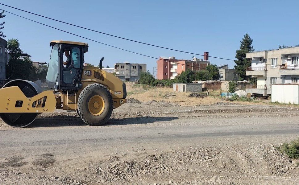 Batman’da 4 Mahallede 4 Kilometrelik Yeni Yol Açıldı