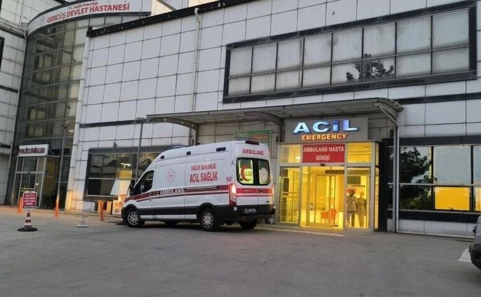 Gercüş’te Pikap Tarlaya Savruldu: 2 Yaralı