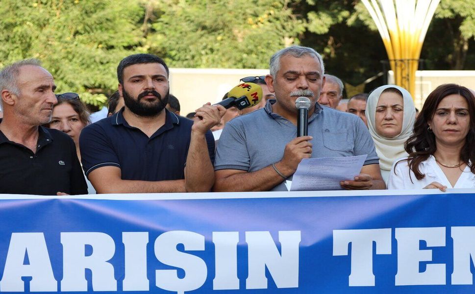 Batman'da Barış Sürecine Destek Çağrısı