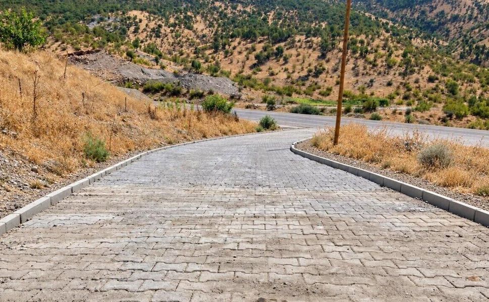 Sason’da Köylerin Parke Çalışmaları Tamamlandı